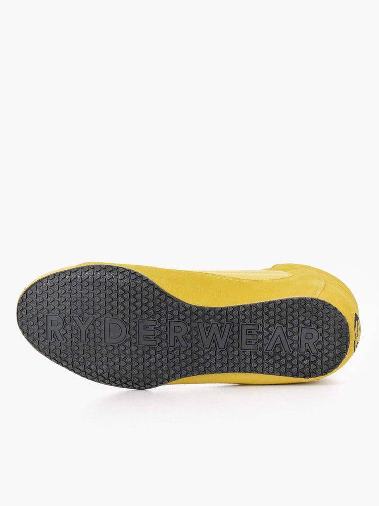 Ryderwear Men Shoes D-Mak Originals Men's Shoes Yellow | CA2570HK