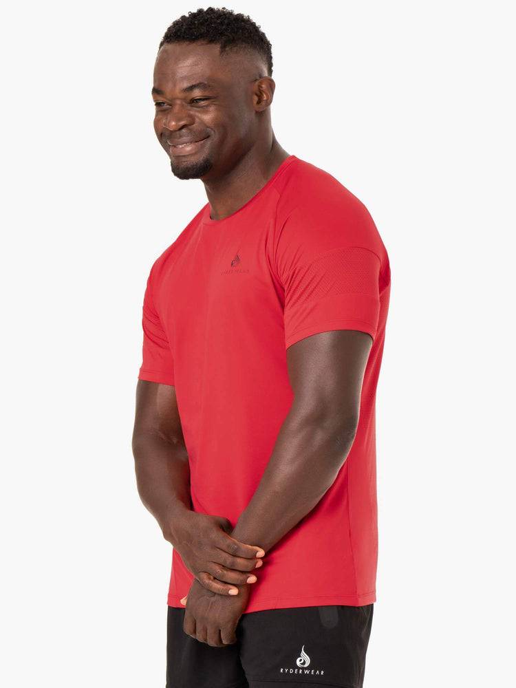 Ryderwear Men T Shirts Action Mesh Men's T Shirts Red | CA2964EX