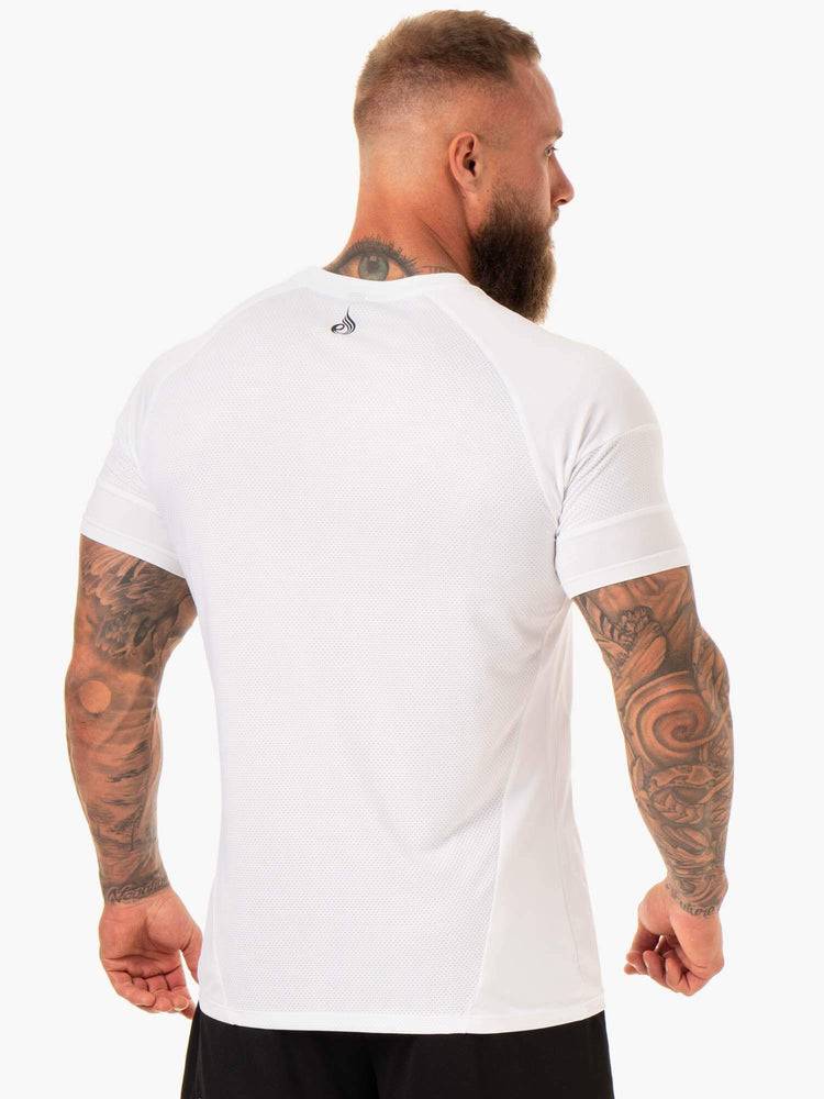 Ryderwear Men T Shirts Action Mesh Men's T Shirts White | CA2966QZ