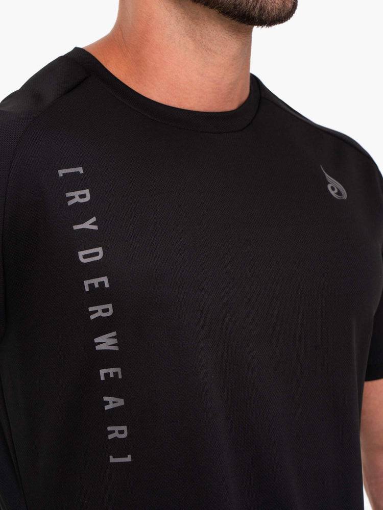 Ryderwear Men T Shirts Camo Tech Mesh Men's T Shirts Black | CA2943BC