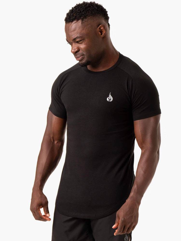 Ryderwear Men T Shirts Critical Men\'s T Shirts Black | CA2940QZ