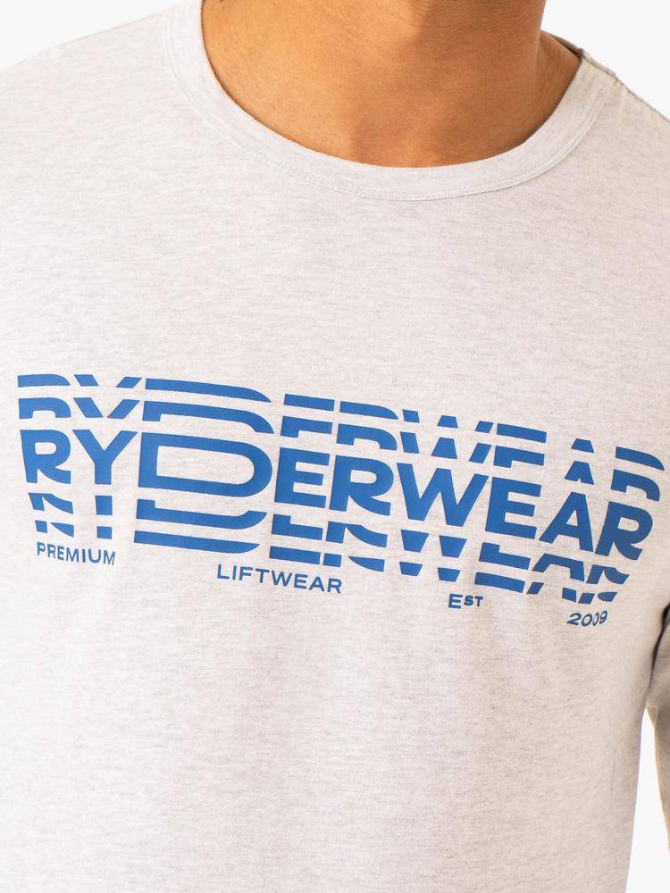 Ryderwear Men T Shirts Graphic Long Sleeve Men's T Shirts Grey Marl | CA2917YU