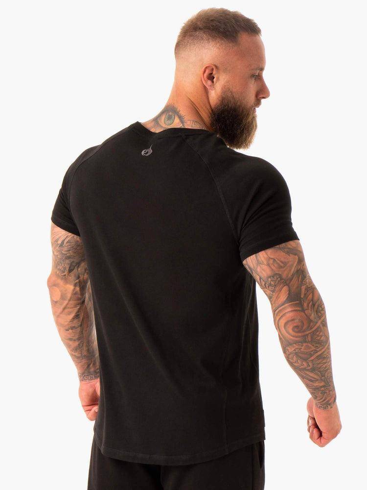 Ryderwear Men T Shirts RWXKG Men's T Shirts Black | CA2860PQ