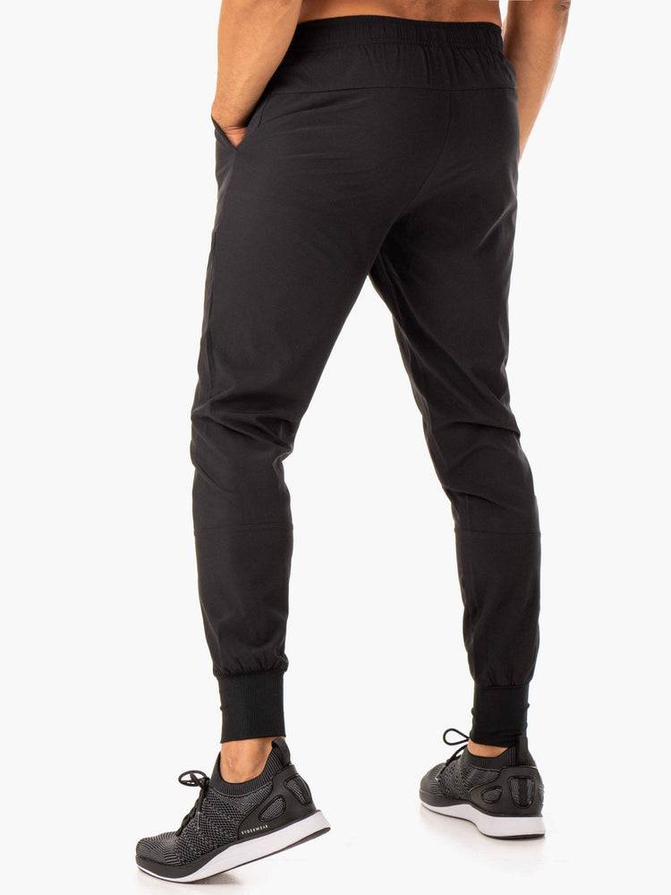 Ryderwear Men Track Pants Division Woven Joggers Men's Track Pants Black | CA3146IS