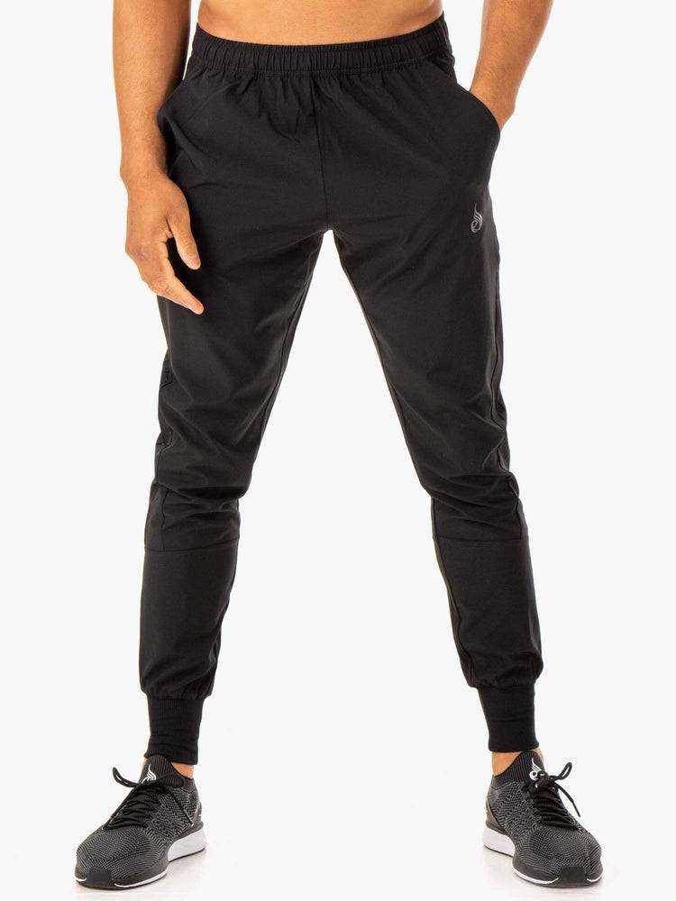 Ryderwear Men Track Pants Division Woven Joggers Men's Track Pants Black | CA3146IS