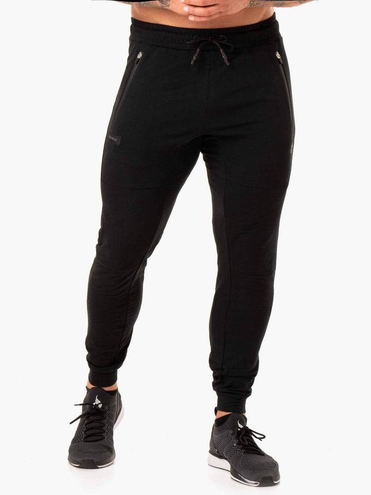 Ryderwear Men Track Pants Endurances Men\'s Track Pants Black | CA3144PQ