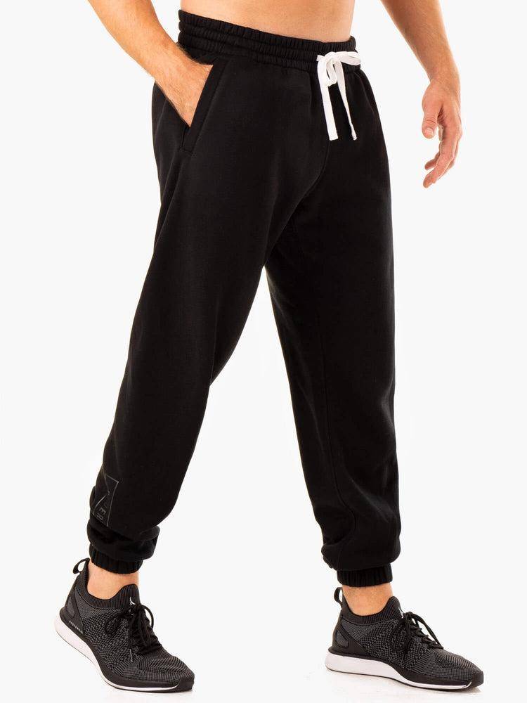 Ryderwear Men Track Pants Recharge Relaxed Men's Track Pants Black | CA3117KI