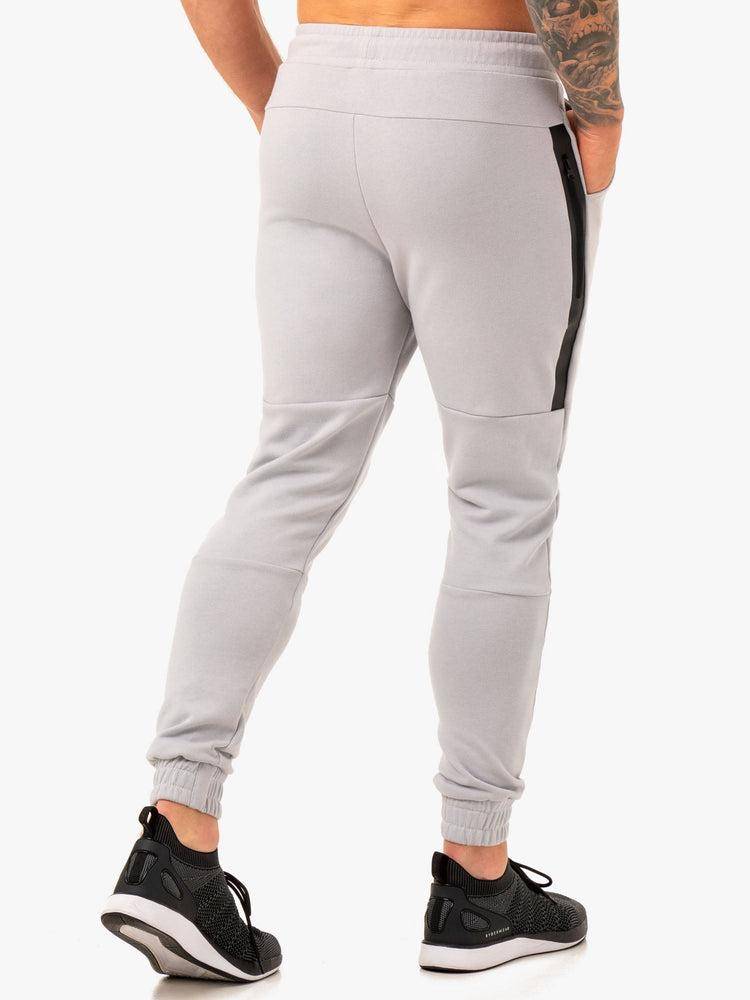 Ryderwear Men Track Pants Restore Fleece Men's Track Pants Snow Grey | CA3106EX