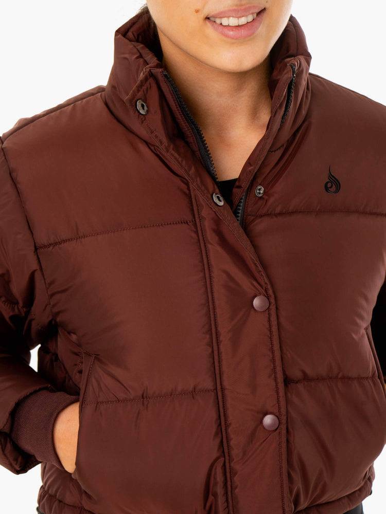 Ryderwear Women Jackets Apex Puffer Women's Jackets Chocolate | CA2435XF