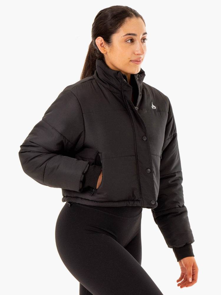 Ryderwear Women Jackets Apex Puffer Women's Jackets Black | CA2437LH