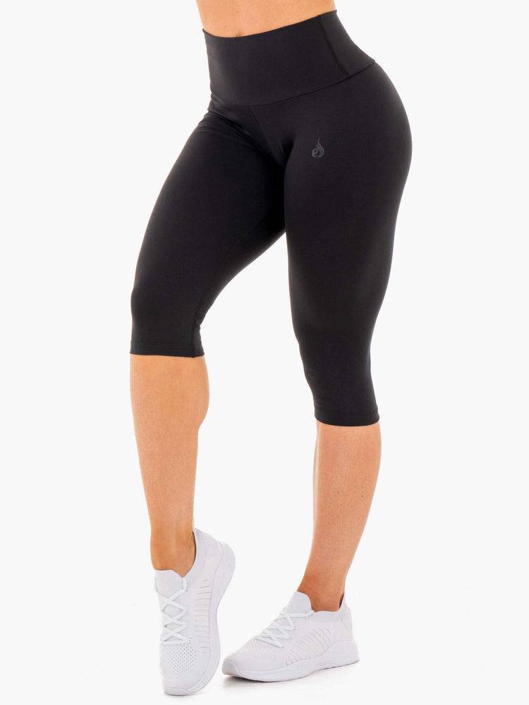 Ryderwear Women Leggings Motion High Waisted Capri Women\'s Leggings Black | CA2266UT