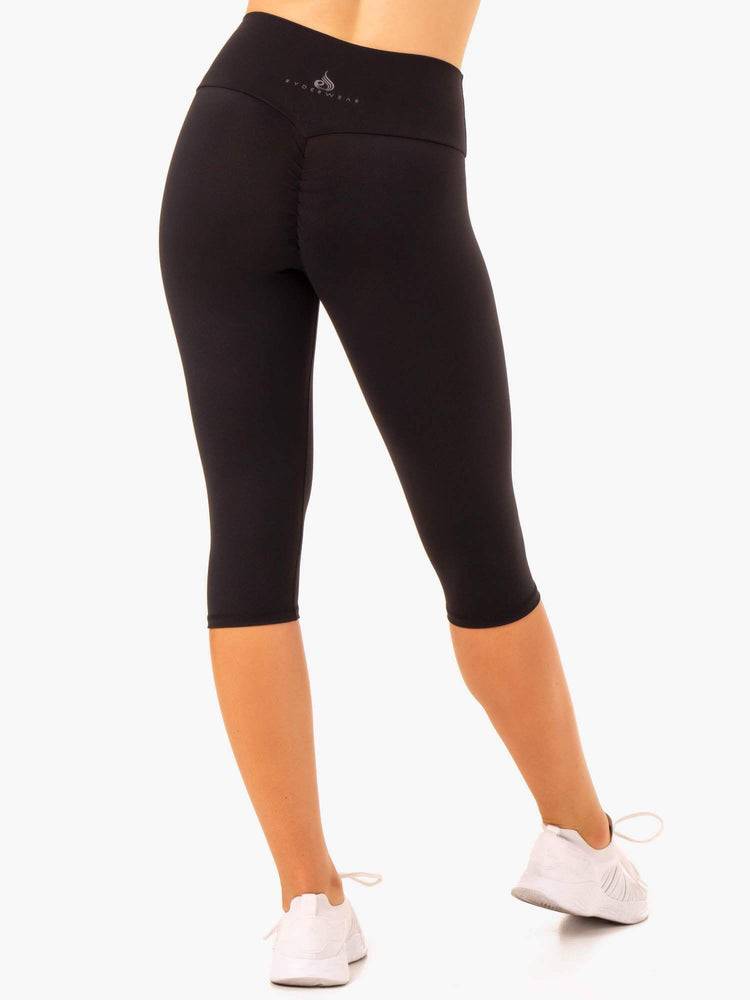 Ryderwear Women Leggings Reset High Waisted Scrunch Capri Women's Leggings Black | CA2312FM