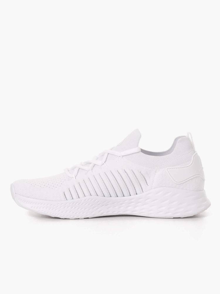 Ryderwear Women Shoes Flylyte Trainer Women's Shoes White | CA1047PQ