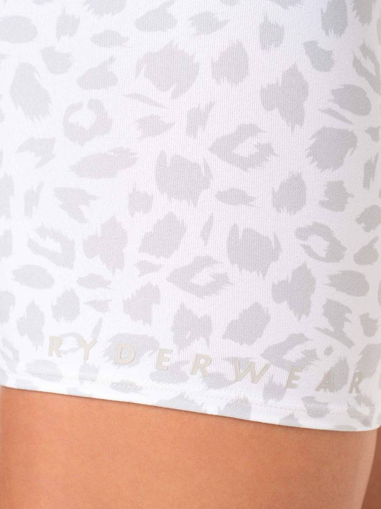 Ryderwear Women Shorts Amazon High Waisted Women's Shorts Snow Leopard | CA2209WY