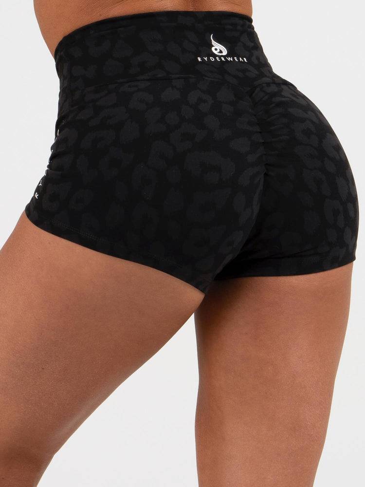 Ryderwear Women Shorts Animal Scrunch Bum Women\'s Shorts Leopard Black | CA2122LH