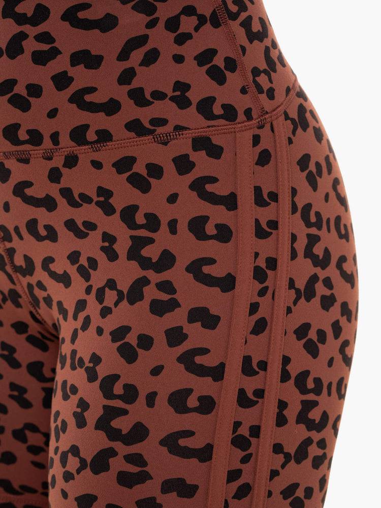 Ryderwear Women Shorts Evolution High Waisted Scrunch Women's Shorts Chocolate Leopard | CA1980UT