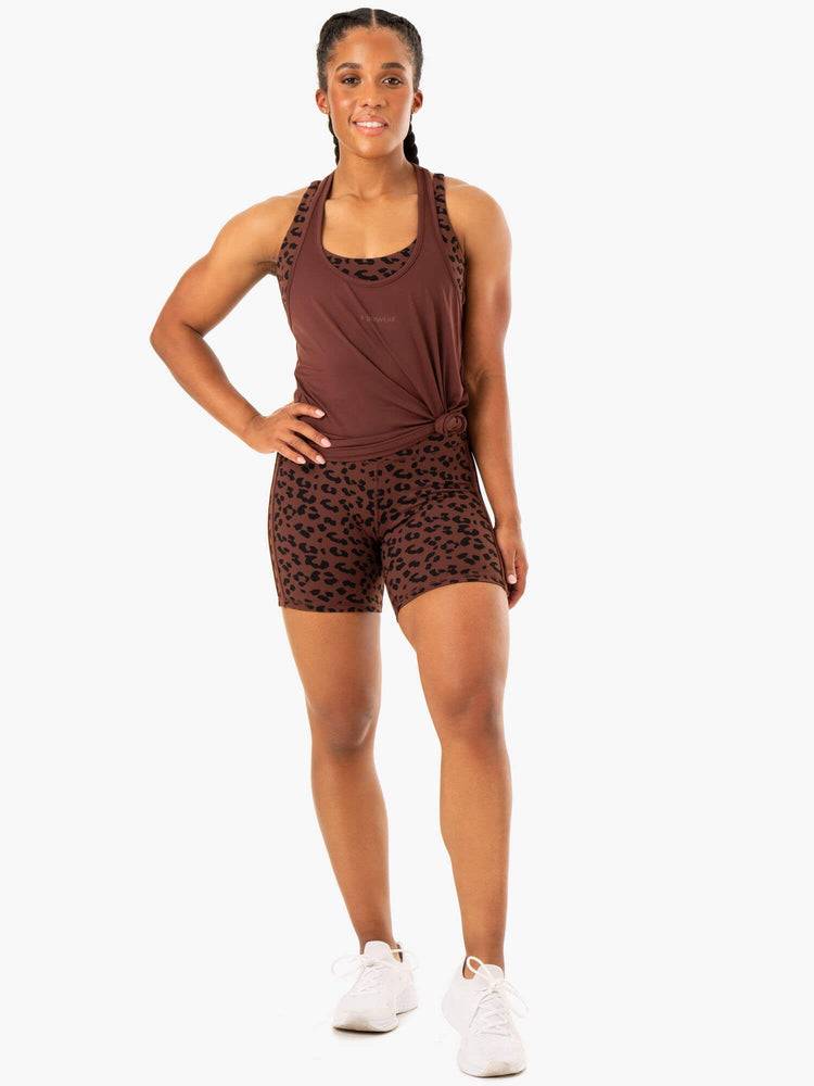 Ryderwear Women Shorts Evolution High Waisted Scrunch Women's Shorts Chocolate Leopard | CA1980UT