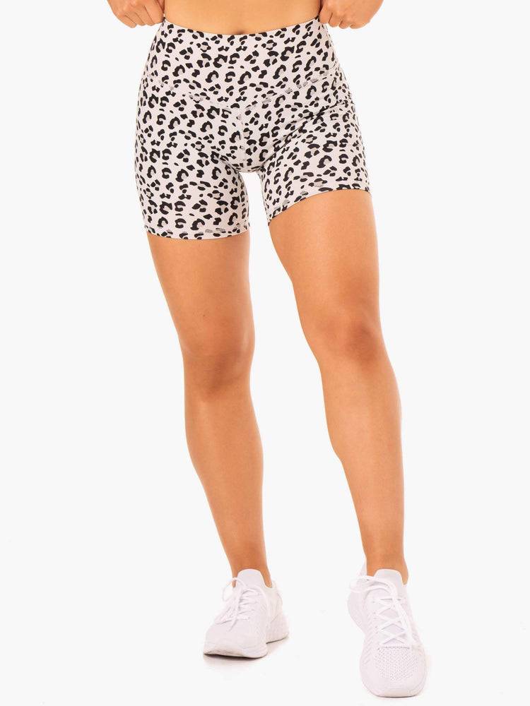 Ryderwear Women Shorts Hybrid Mid Length Women\'s Shorts Ivory Leopard | CA2199KI