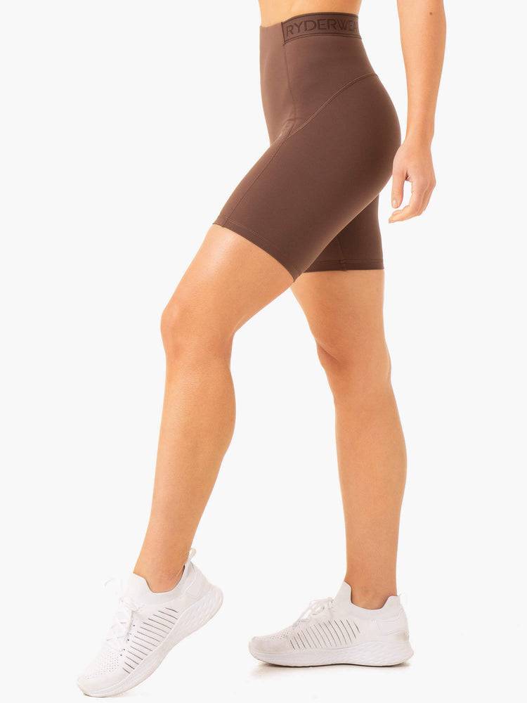 Ryderwear Women Shorts Level Up High Waisted Scrunch Women's Shorts Chocolate | CA2050NB