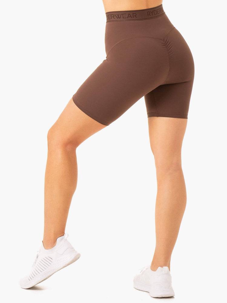 Ryderwear Women Shorts Level Up High Waisted Scrunch Women's Shorts Chocolate | CA2050NB