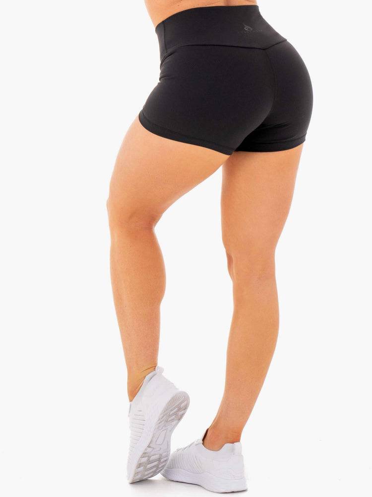 Ryderwear Women Shorts Motion High Waisted Women's Shorts Black | CA1944VD