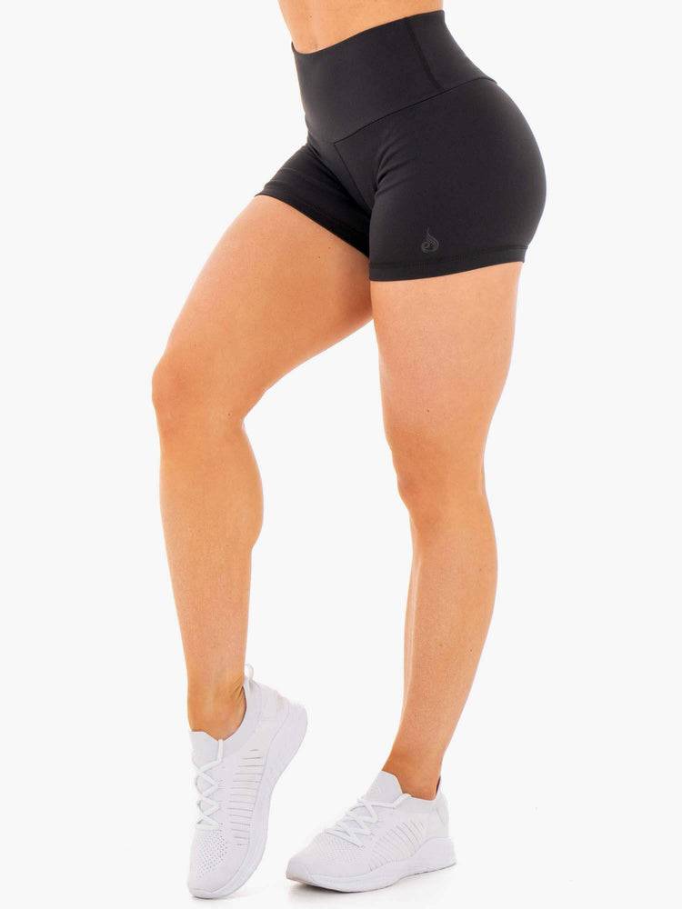 Ryderwear Women Shorts Motion High Waisted Women\'s Shorts Black | CA1944VD