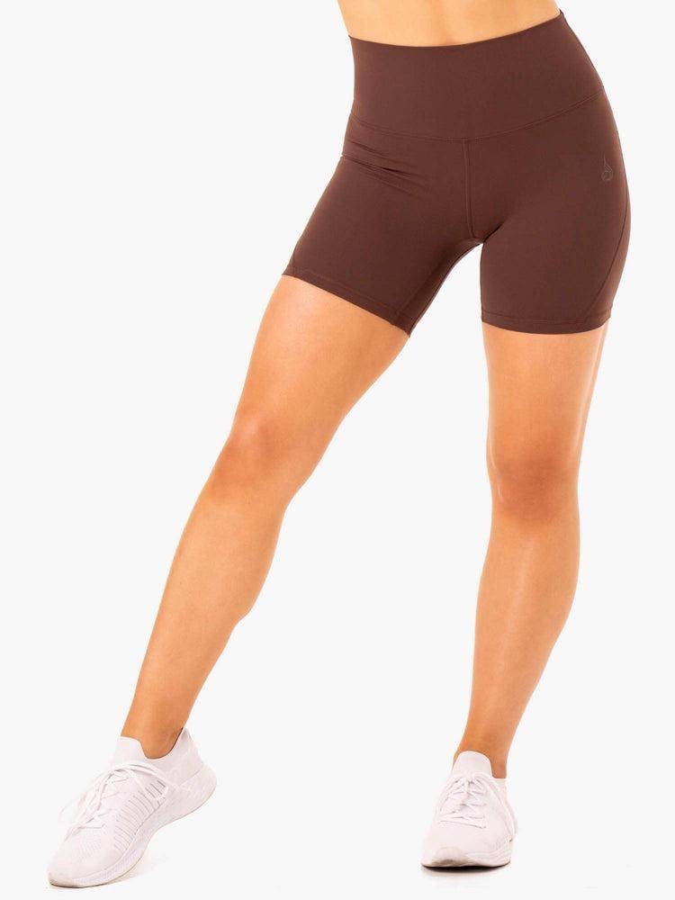 Ryderwear Women Shorts NKD Align Women's Shorts Chocolate | CA1969CE