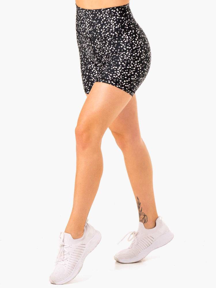 Ryderwear Women Shorts Reform High Waisted Women\'s Shorts Black Speckle | CA1967ZG