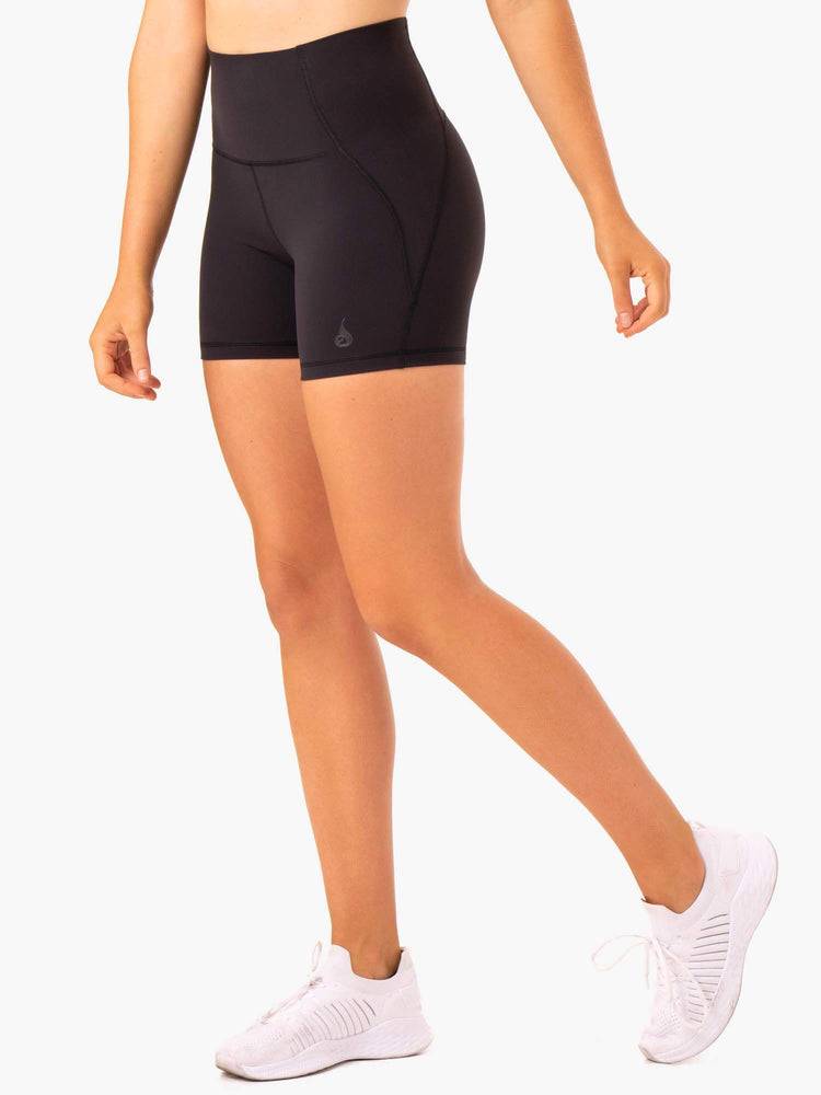 Ryderwear Women Shorts Sola High Waisted Women's Shorts Black | CA2149ZG