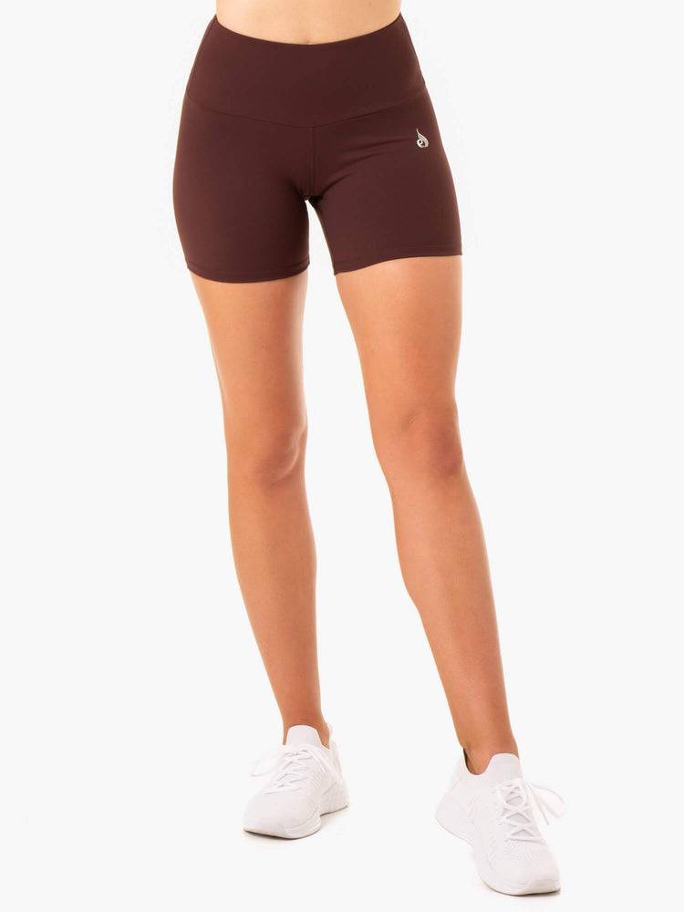 Ryderwear Women Shorts Staples Scrunch Bum Mid Length Women's Shorts Chocolate | CA1981IS