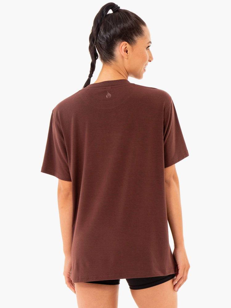 Ryderwear Women T Shirts Define Long Line Women's T Shirts Chocolate | CA1446LH