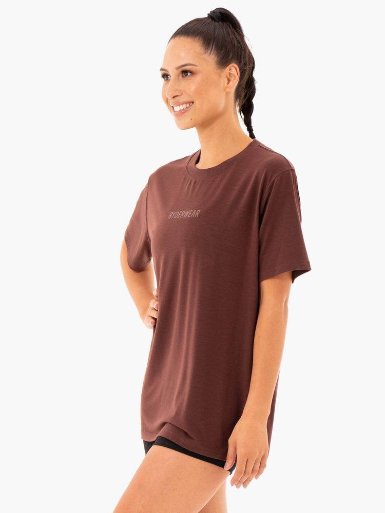 Ryderwear Women T Shirts Define Long Line Women's T Shirts Chocolate | CA1446LH