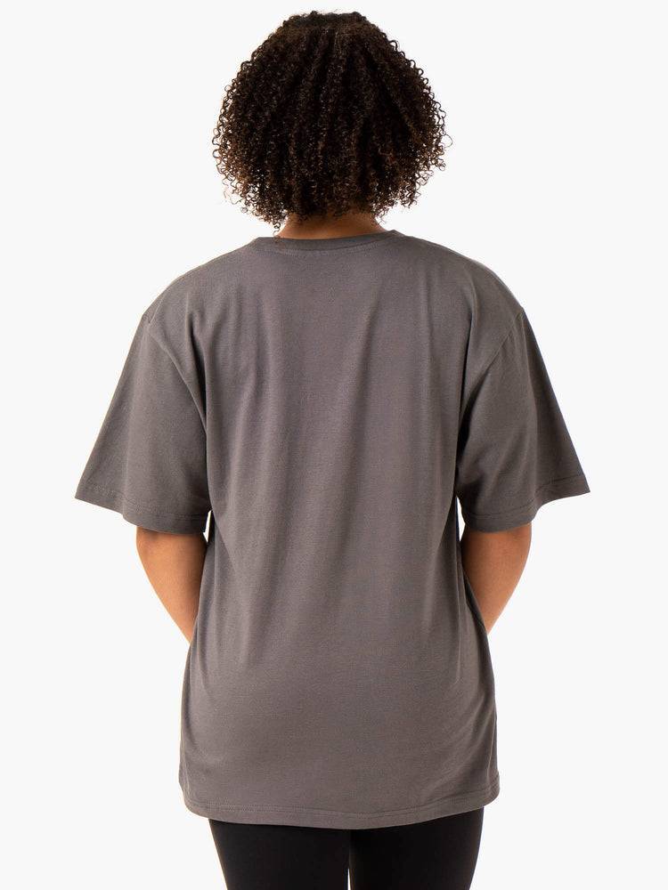 Ryderwear Women T Shirts Icon Oversized Women's T Shirts Charcoal | CA1376QZ