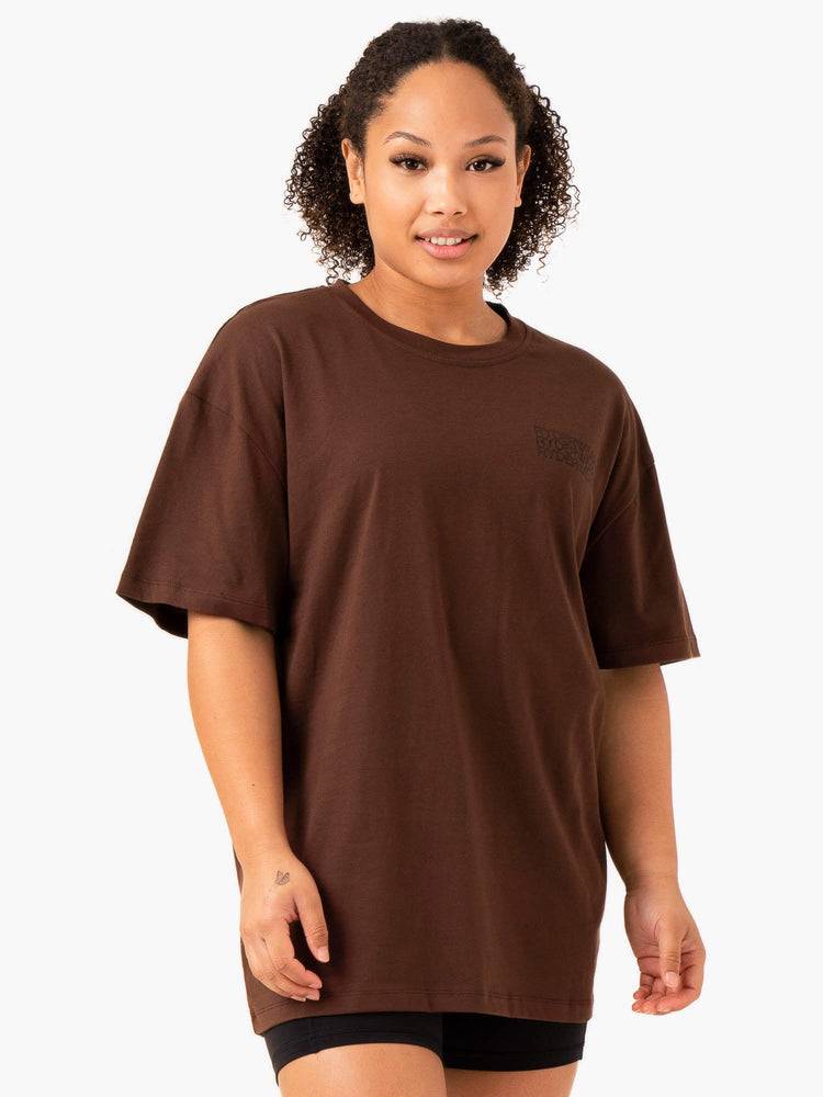 Ryderwear Women T Shirts Level Up Oversized Women\'s T Shirts Chocolate | CA1361SO