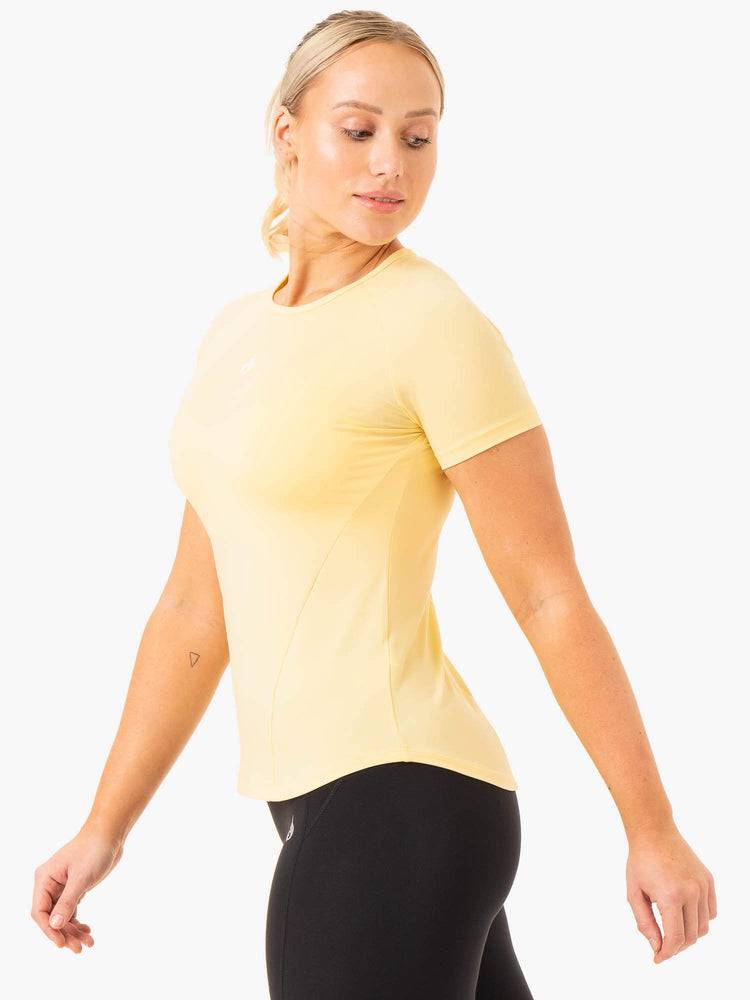 Ryderwear Women T Shirts Level Up Training Women's T Shirts Butter | CA1364GL