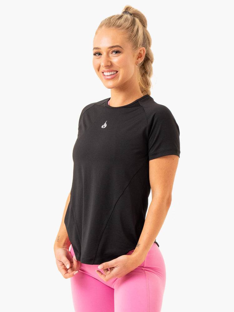 Ryderwear Women T Shirts Level Up Training Women's T Shirts Black | CA1367KI