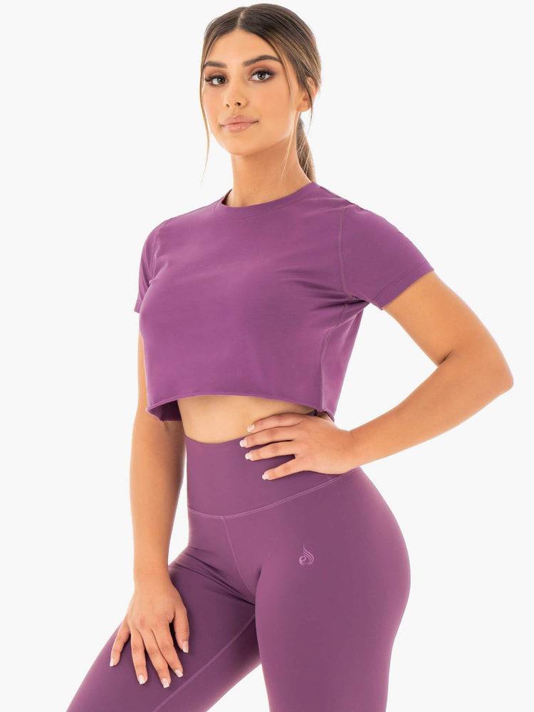 Ryderwear Women T Shirts Motion Cropped Women's T Shirts Purple | CA1472LH