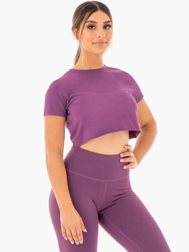 Ryderwear Women T Shirts Motion Cropped Women's T Shirts Purple | CA1472LH