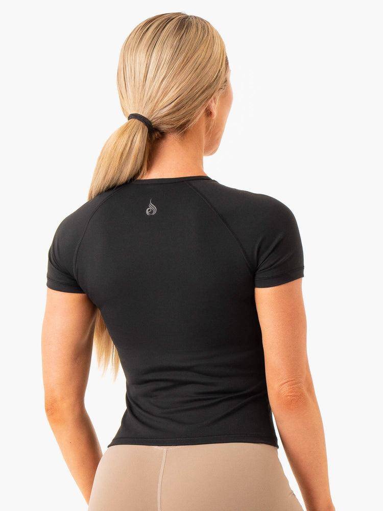 Ryderwear Women T Shirts NKD Frame Fitted Women's T Shirts Black | CA1382UT