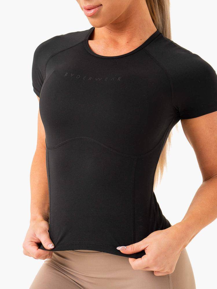 Ryderwear Women T Shirts NKD Frame Fitted Women's T Shirts Black | CA1382UT