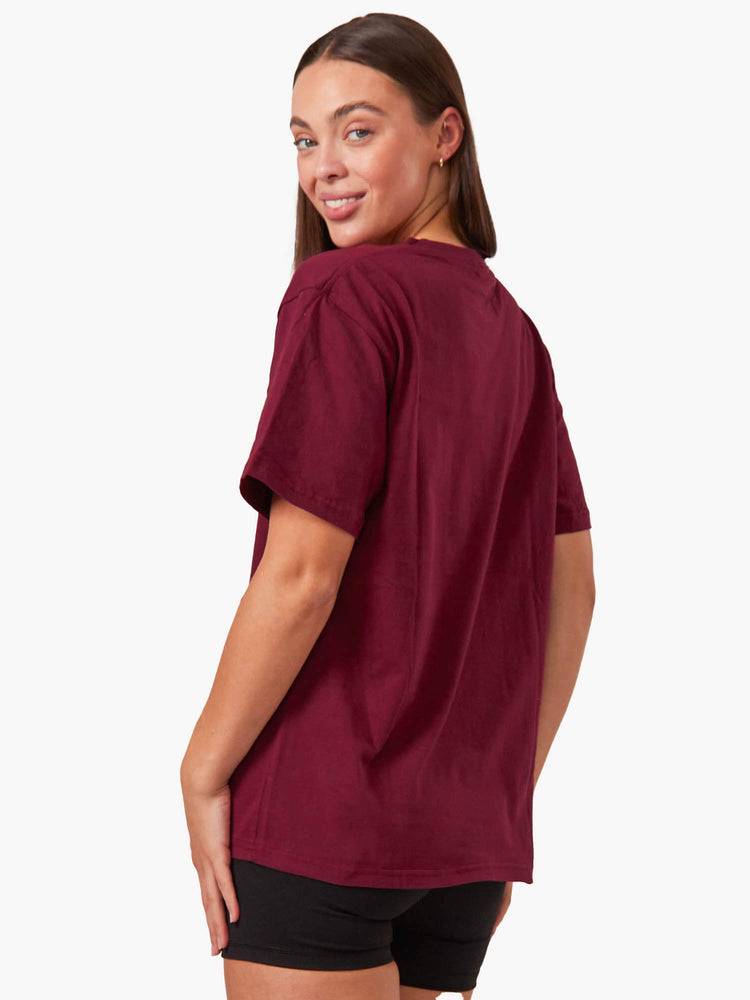 Ryderwear Women T Shirts Oversized Women's T Shirts Maroon | CA1408UT