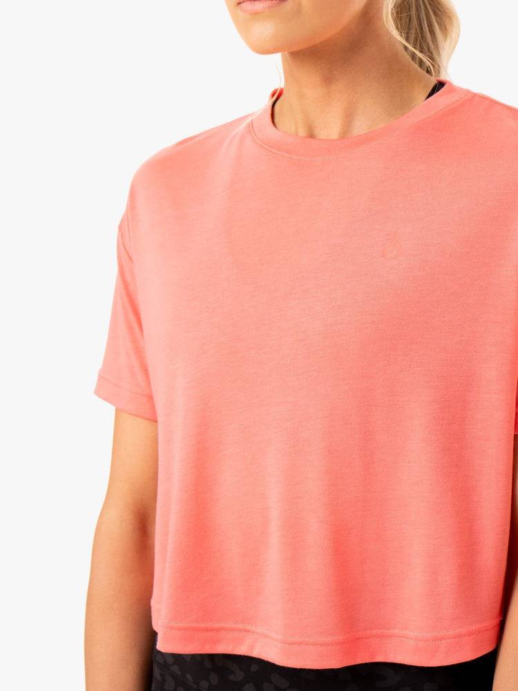 Ryderwear Women T Shirts Ultra Scoop Women's T Shirts Coral | CA1426NB