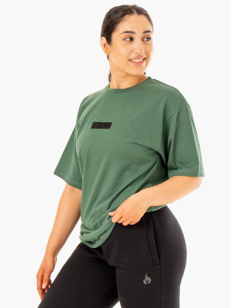 Ryderwear Women T Shirts Unisex Oversized Women's T Shirts Forest Green | CA1415FM