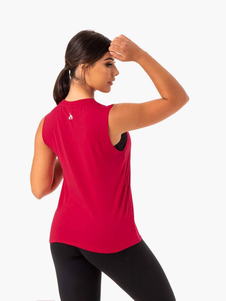 Ryderwear Women Tanks Base Regular Cut Women's Tanks Cherry Red | CA1181FM