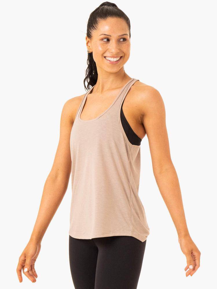 Ryderwear Women Tanks Elevate Singlet Women's Tanks Mushroom | CA1340JJ