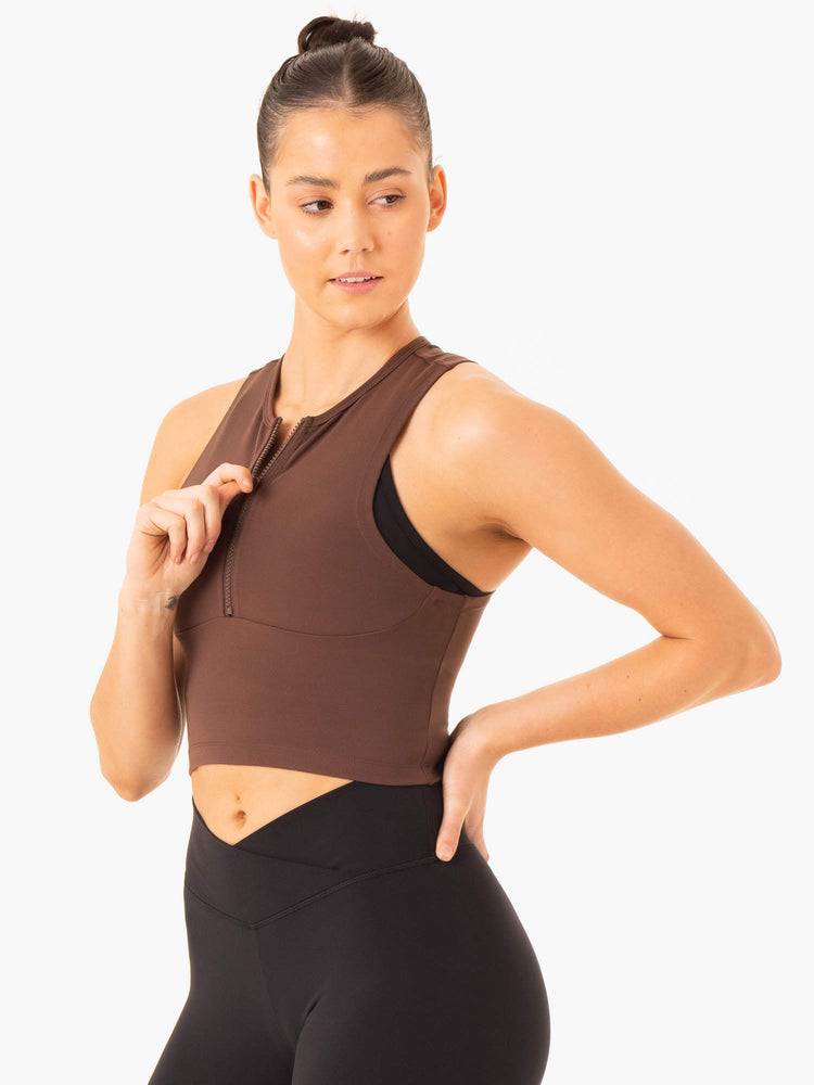 Ryderwear Women Tanks Embody Zip Up Crop Women's Tanks Chocolate | CA1330UT