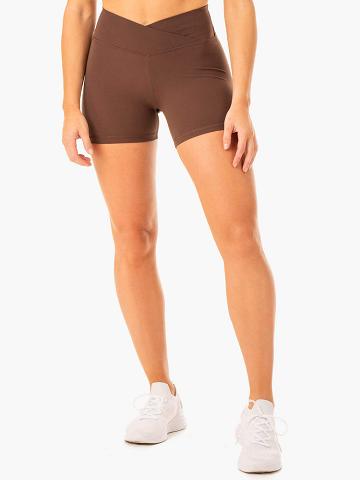 Ryderwear Women Shorts Serene Cross Over Scrunch Women's Shorts Chocolate | CA2045ZG